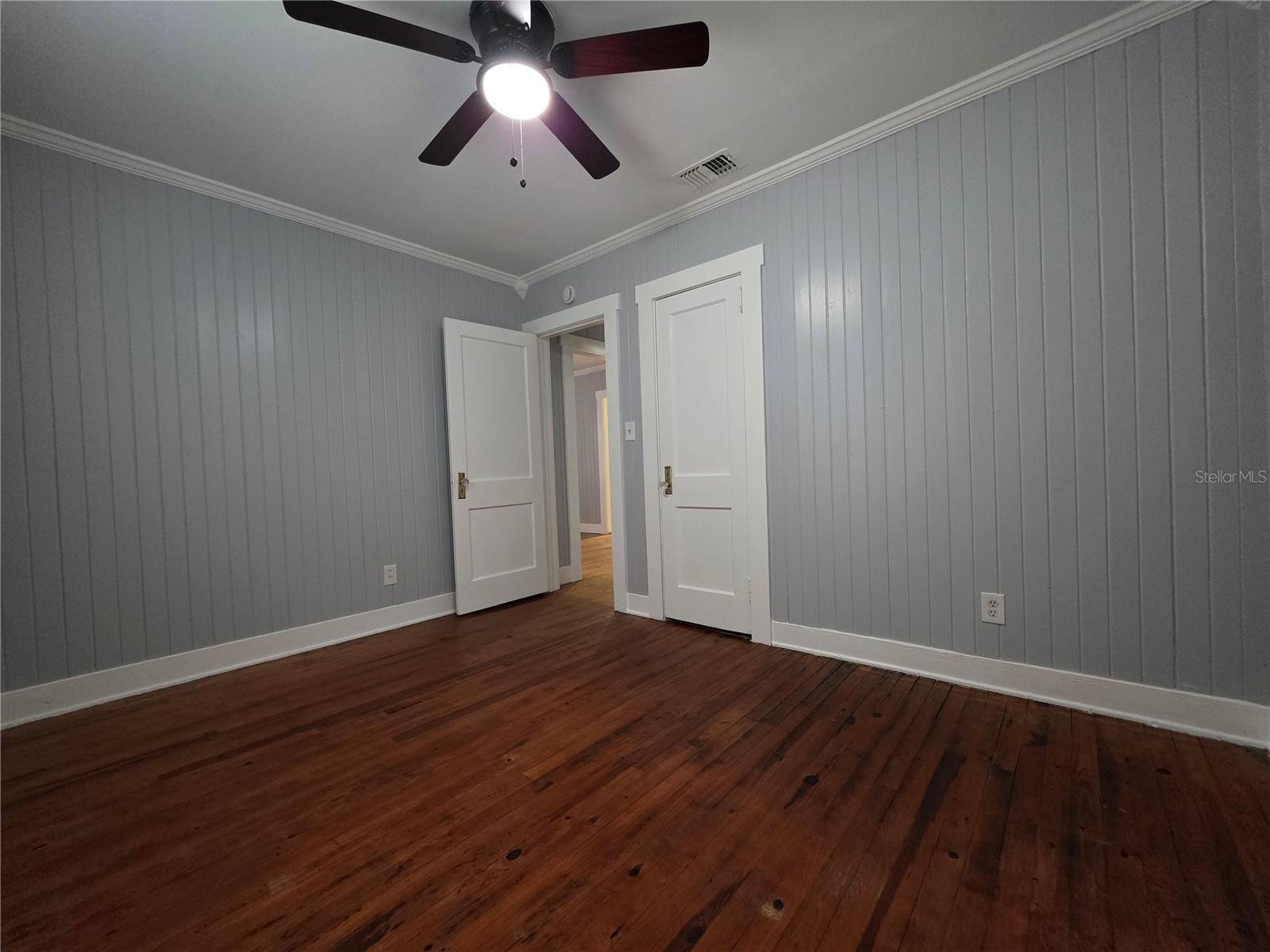 SOUTH RIVERSIDE SEC A - Residential Lease