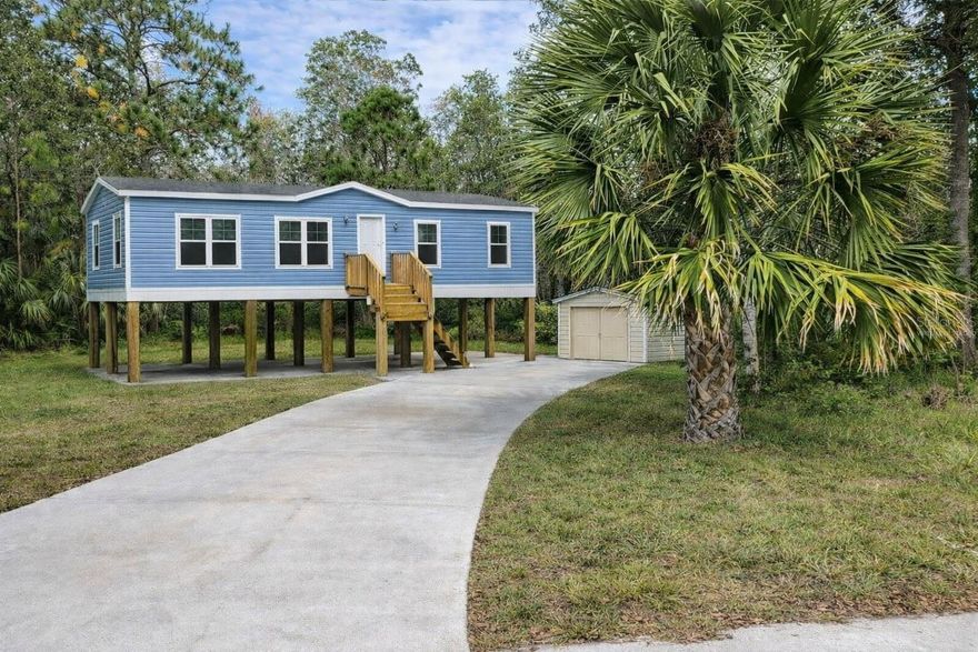 Financing Available at 6% interest with 20% down! Here's your chance to build your DREAM HOME on a BEAUTIFUL, PRIVATE, CORNER LOT in the very popular community of SEA PINES! Be a part of this great waterfront community and enjoy the SALT LIFE! You will enjoy having NO REAR NEIGHBORS, as this property backs up to the protected preserve. This HUGE LOT is situated on 0.3 acre with PUBLIC WATER AND SEWER and electric ready to go! Are you a boater? Pay one low annual HOA fee and you will have access to the COMMUNITY BOAT RAMP. Enjoy BOAT PARADES and tooling around town in your GOLF CART. The Sea Pines Civic Association hosts fun activities such as YOGA & BINGO! Also nearby are SunWest Park, waterfront dining options such as Inn on the Gulf and Sam's Beach Bar, as well as the MARINA, shopping, hospitals and medical facilities. Explore the State Parks including the Mermaids at Weeki Wachee to the north, and the beautiful white sand beaches on the Gulf to the south, as well as Tampa, the airport, International Mall, and so much more. Make your dream life a reality and start building today!
