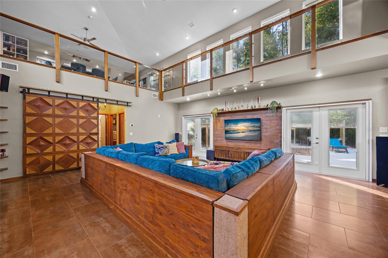 OAK RIDGE CROSSING - Residential