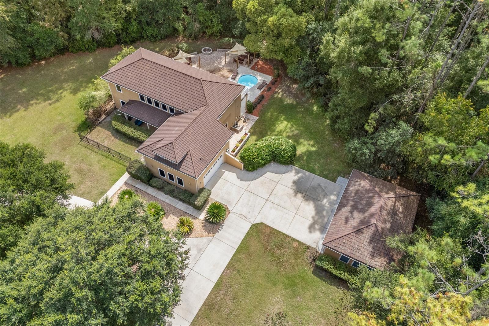 OAK RIDGE CROSSING - Residential