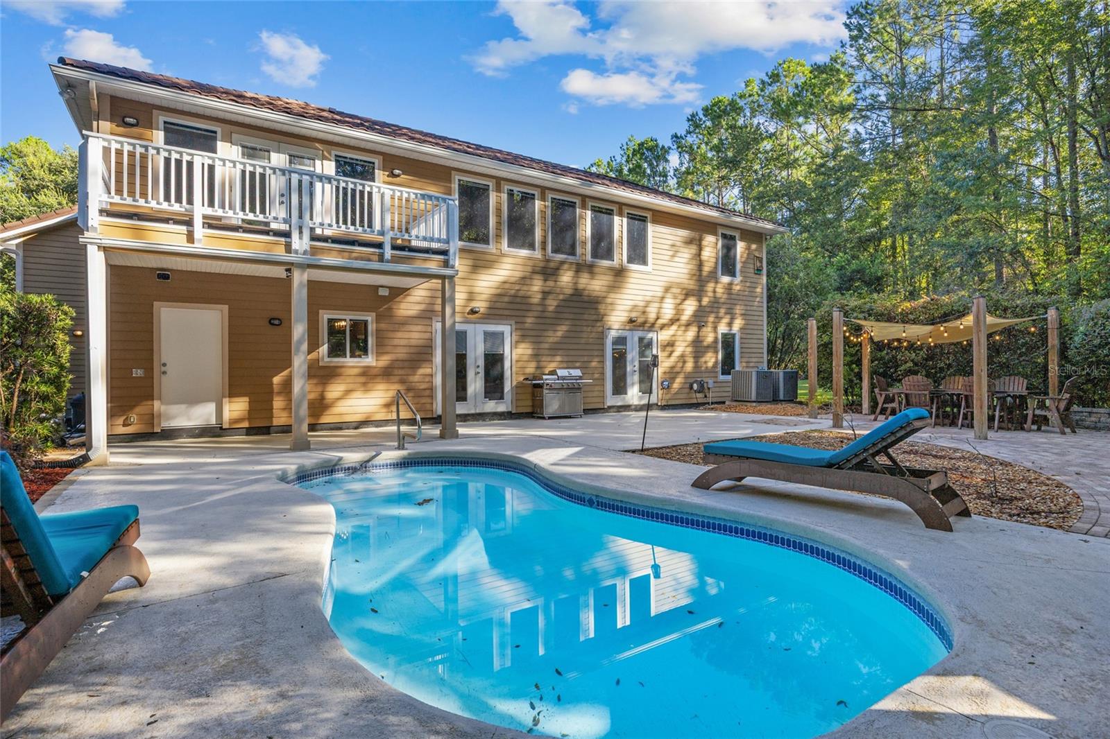 OAK RIDGE CROSSING - Residential