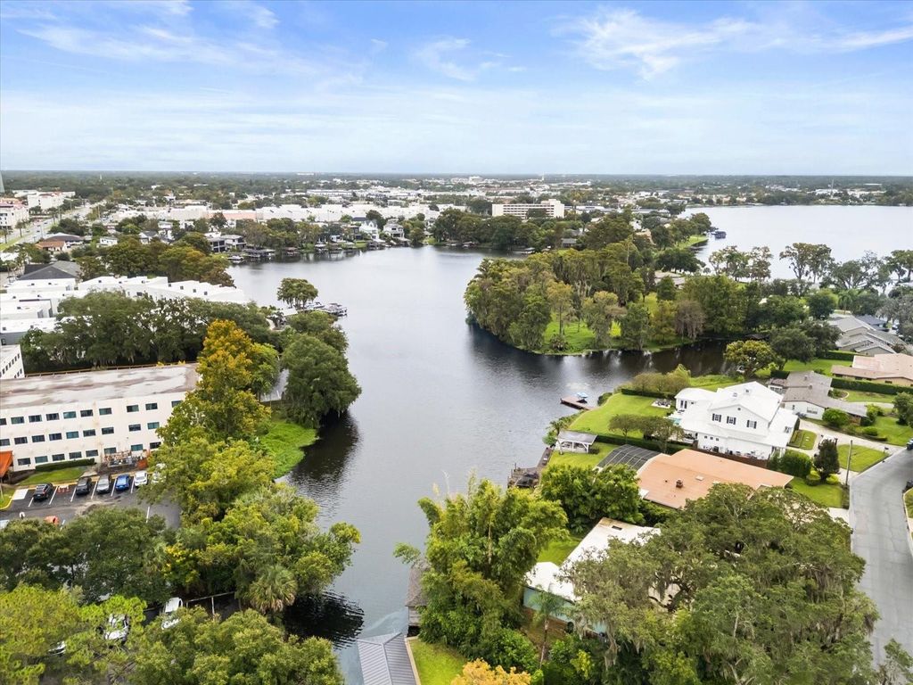 Photo of 2001 Lake Drive, Winter Park, FL 32789 (MLS # O6336920)