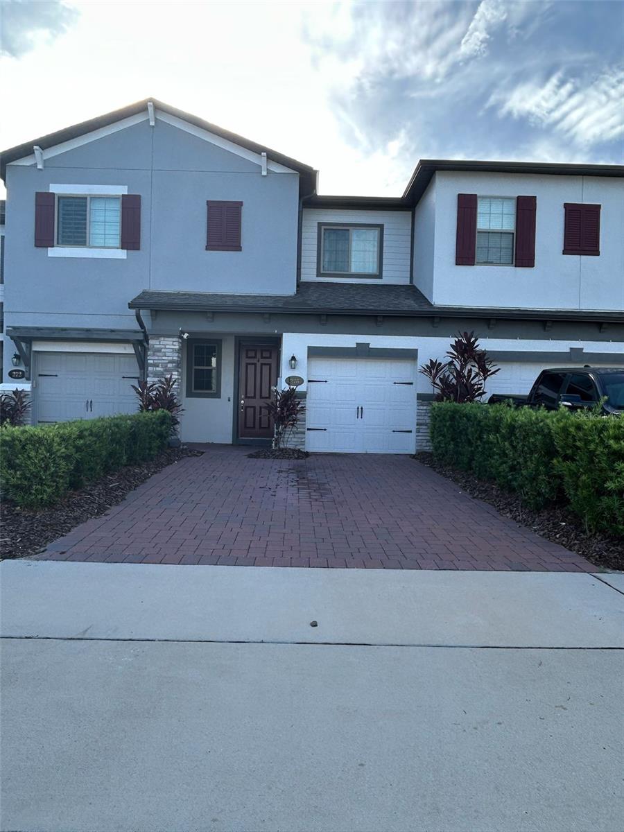 TOWNS AT WHITE CEDAR - Residential Lease