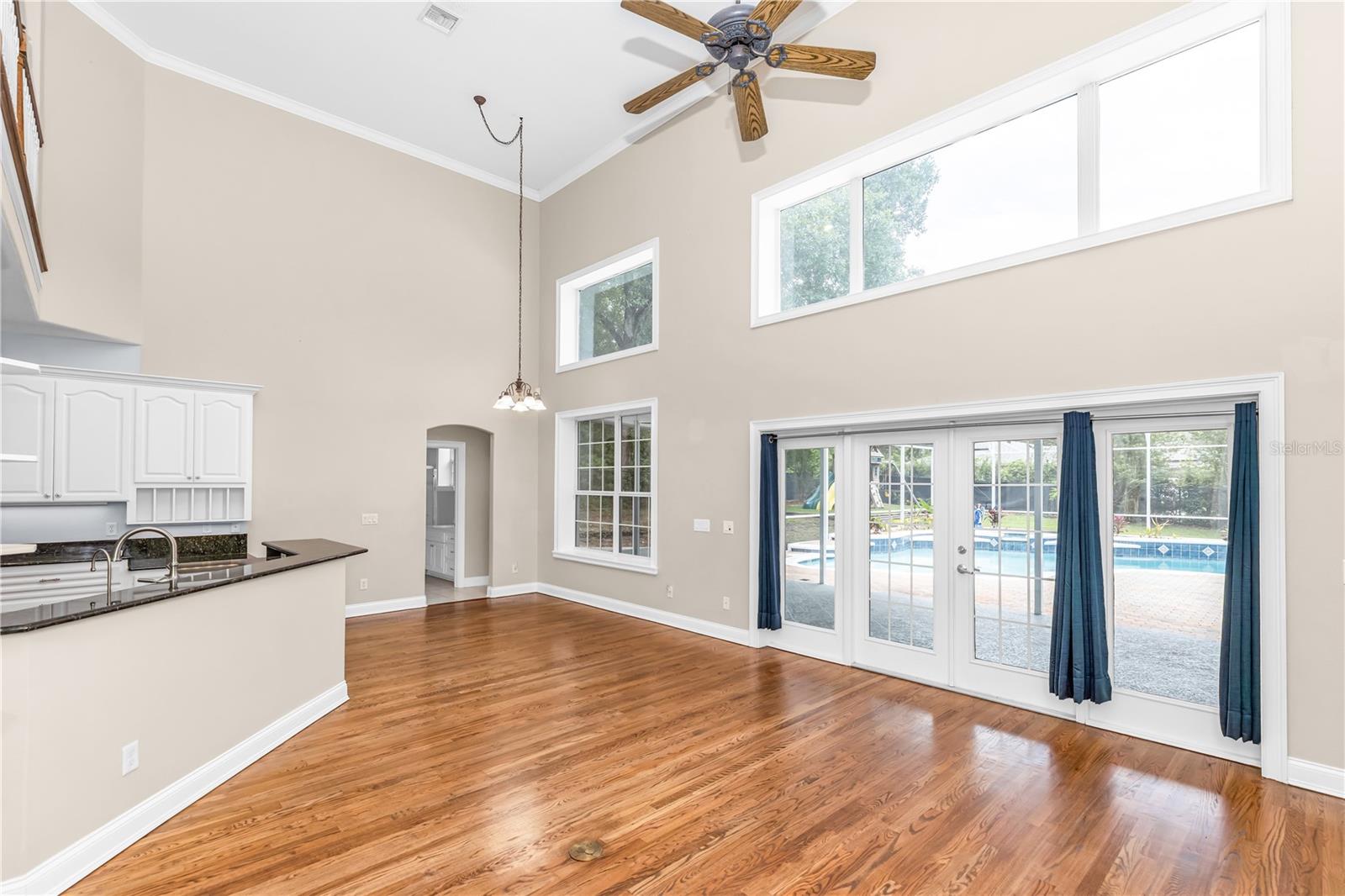 SANFORDS SUBSTANTIAL FARMS - Residential