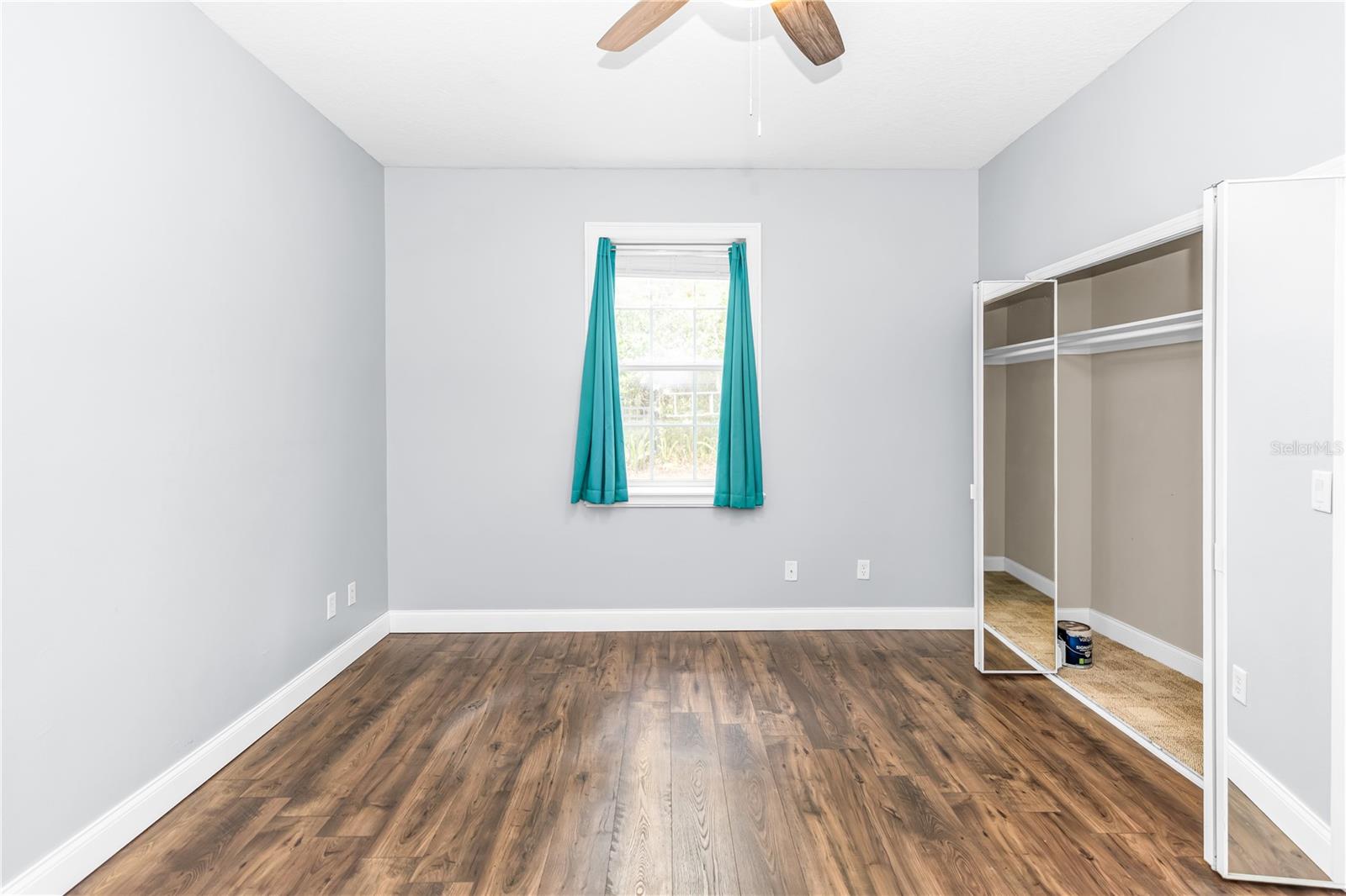 SANFORDS SUBSTANTIAL FARMS - Residential