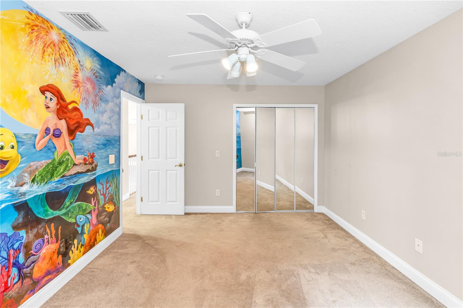 SANFORDS SUBSTANTIAL FARMS - Residential