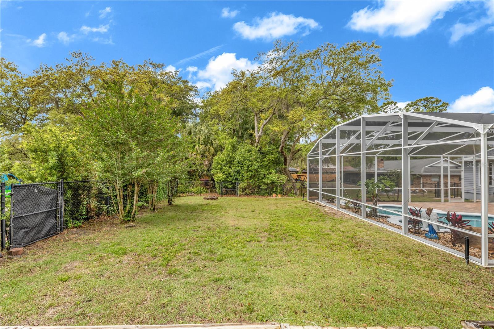 SANFORDS SUBSTANTIAL FARMS - Residential