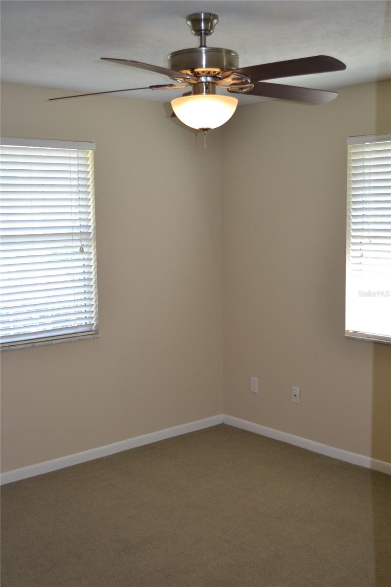 MOORHEAD ENGINEERING CO U - Residential Lease