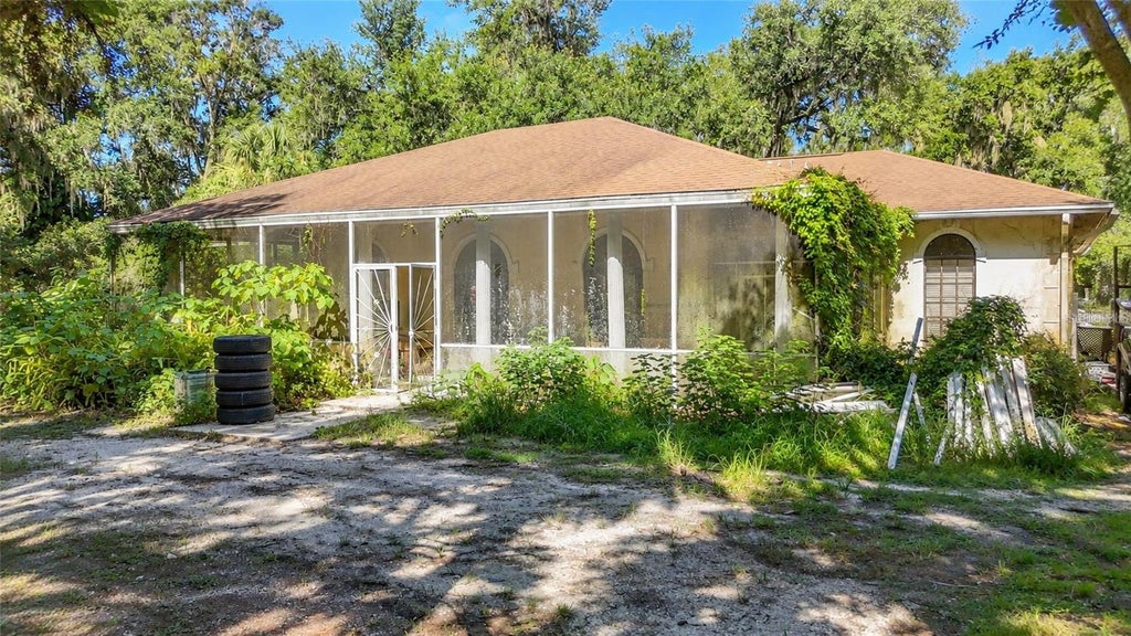 Photo of 7350 Palomino Trail, Sarasota, FL 34241 (MLS # TB8554440)