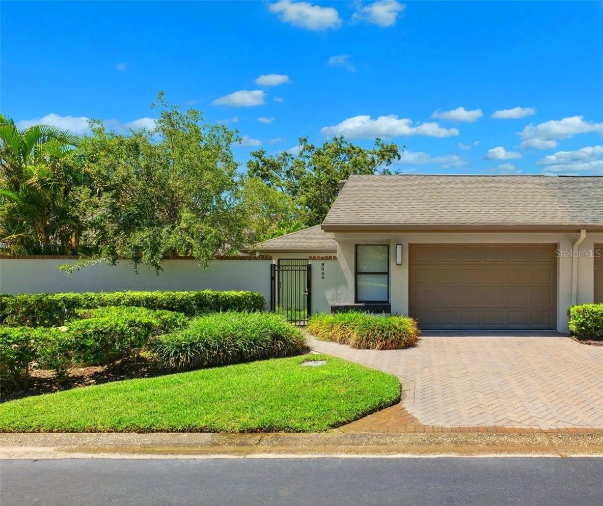 8645 PIPER LANE