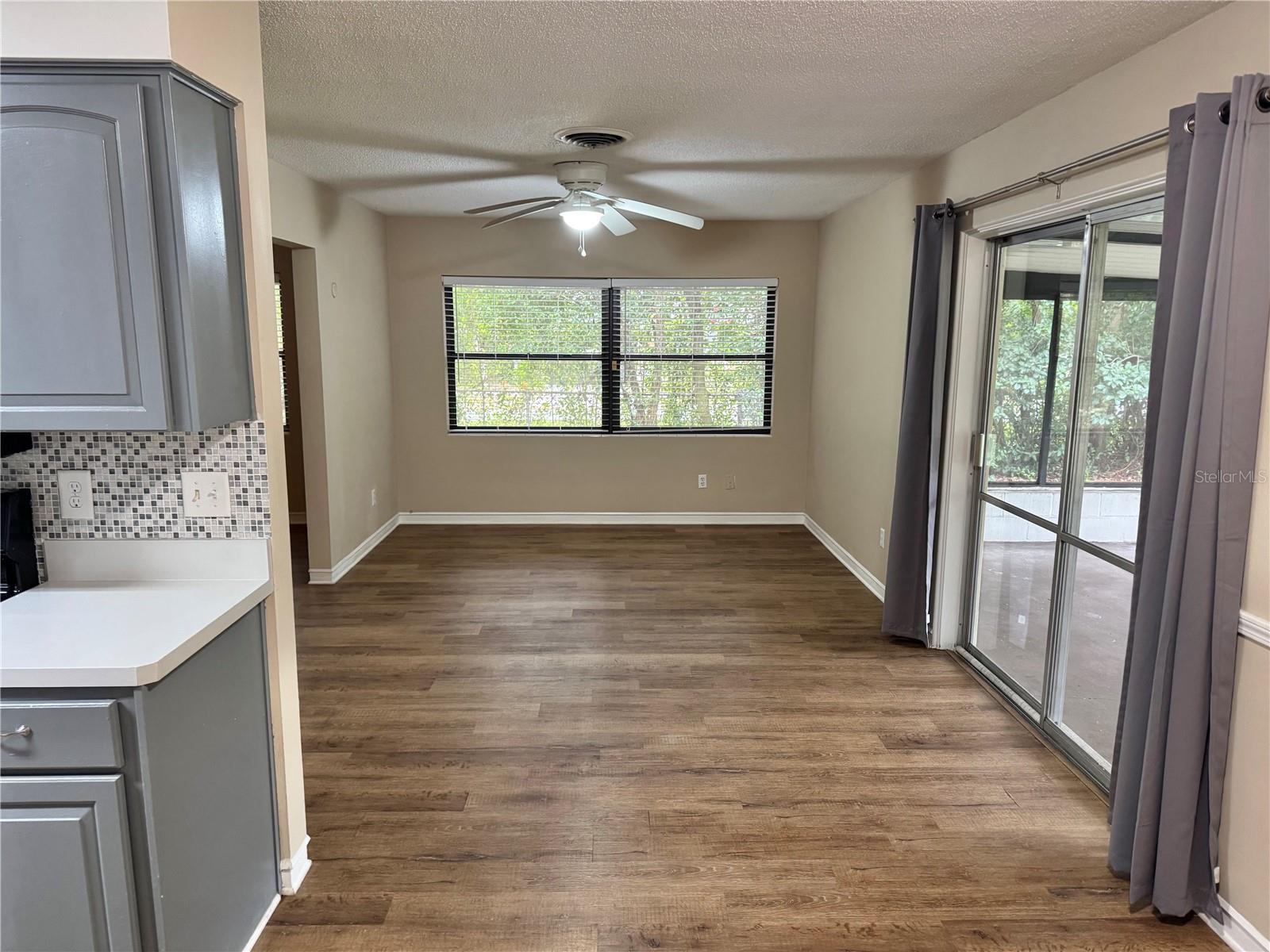 FLORENCE HEIGHTS - Residential Lease