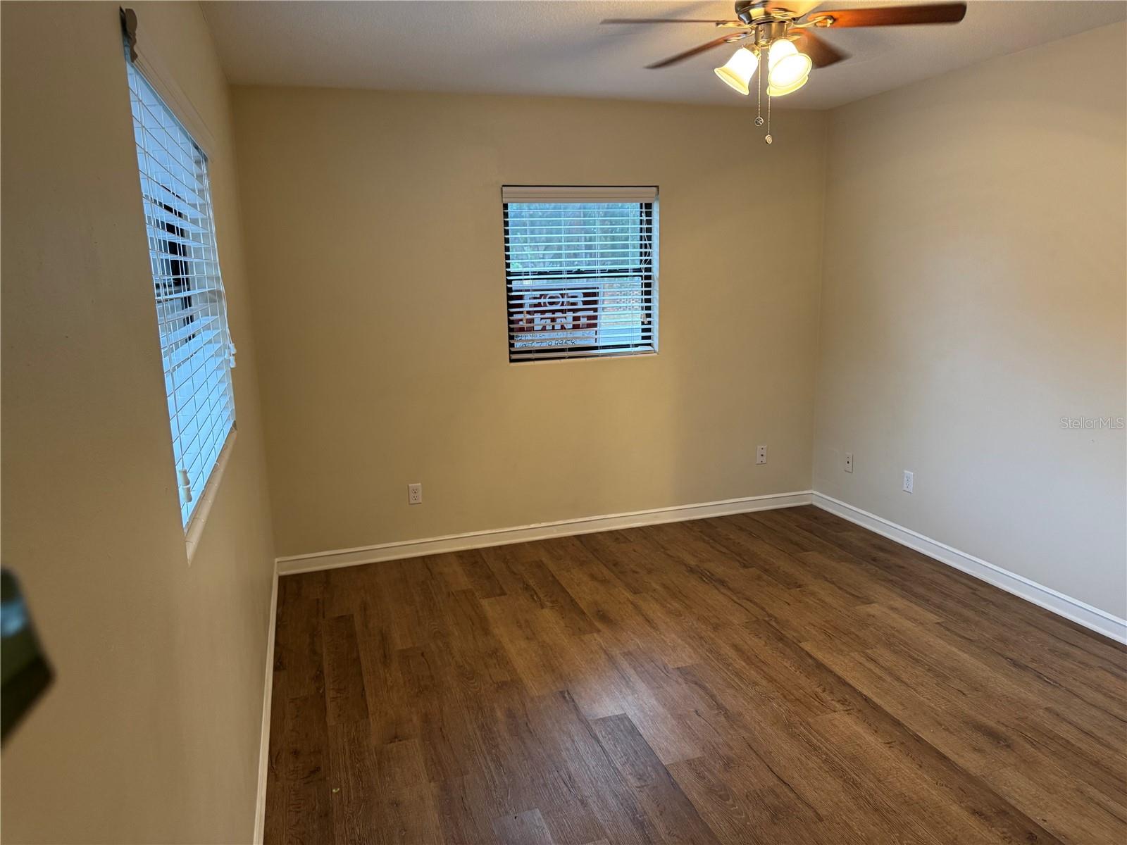 FLORENCE HEIGHTS - Residential Lease