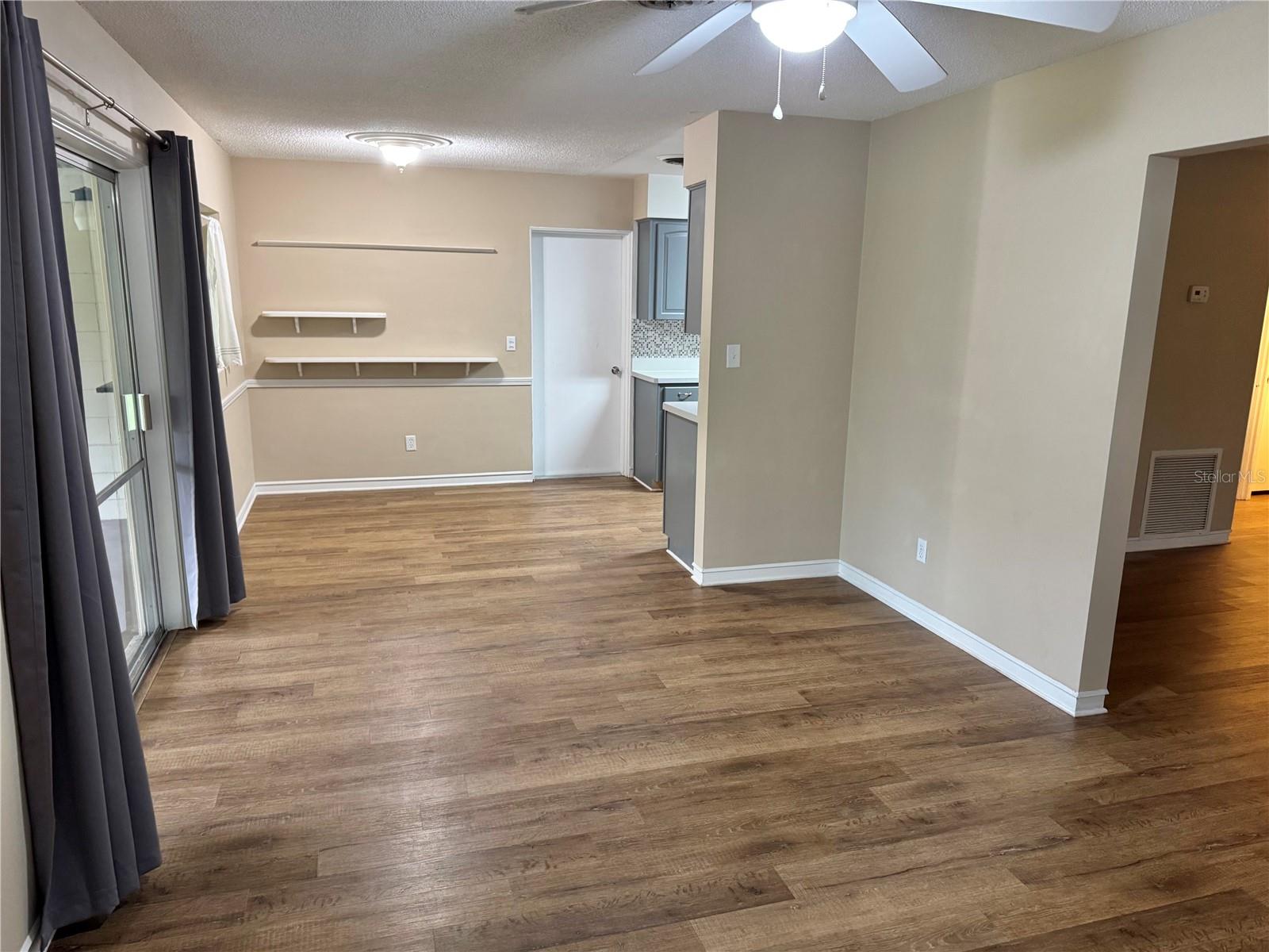 FLORENCE HEIGHTS - Residential Lease