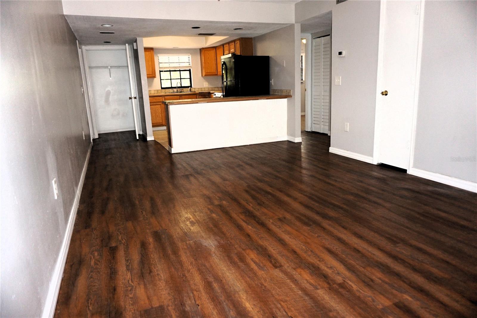 LABELLE CONDO - Residential