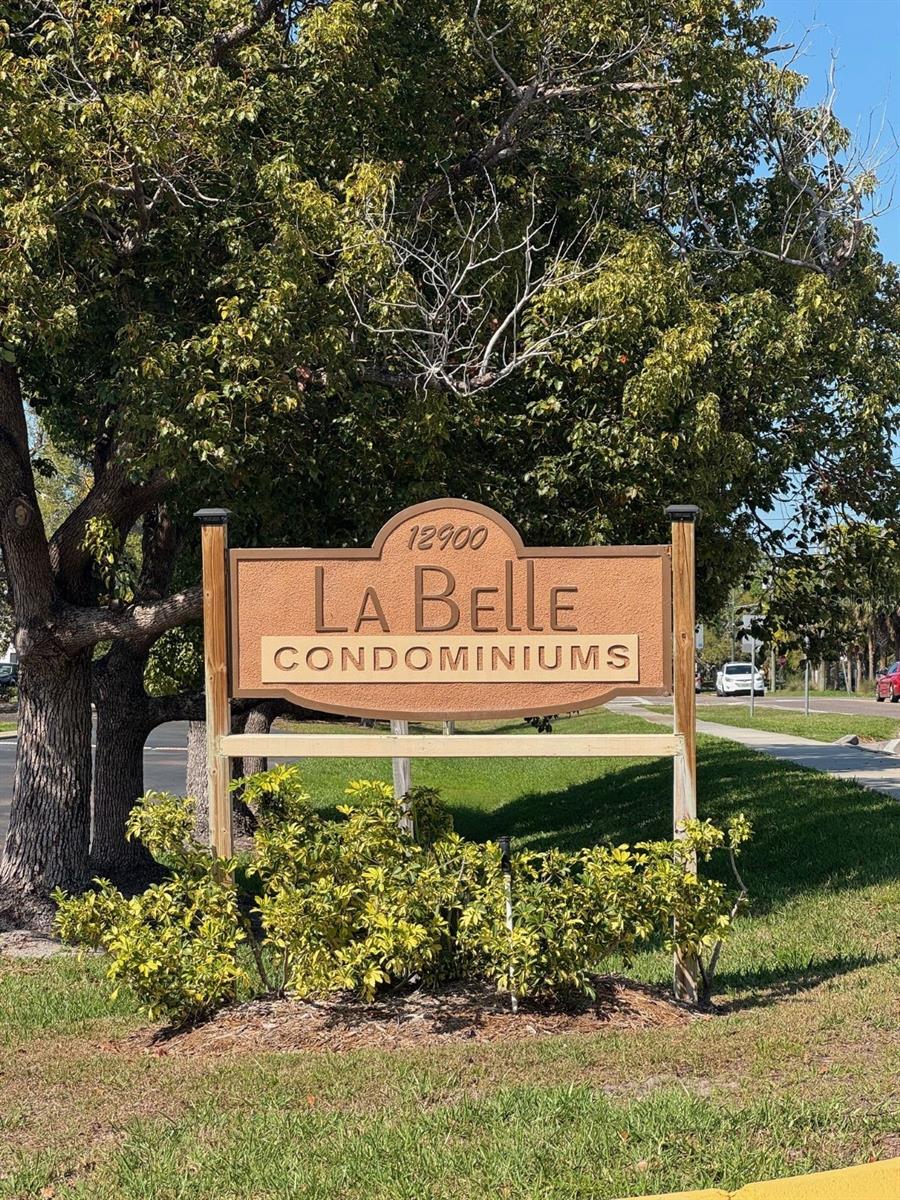 LABELLE CONDO - Residential