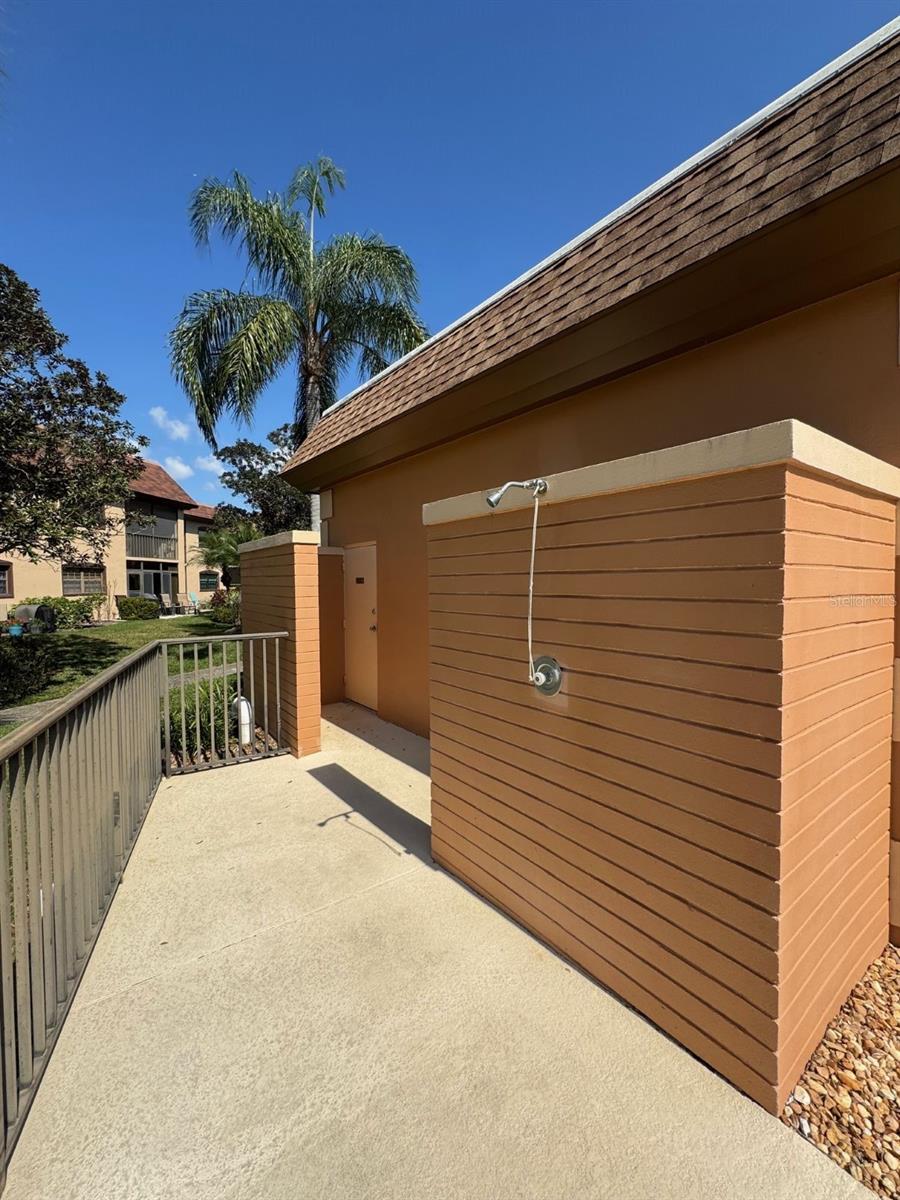 LABELLE CONDO - Residential