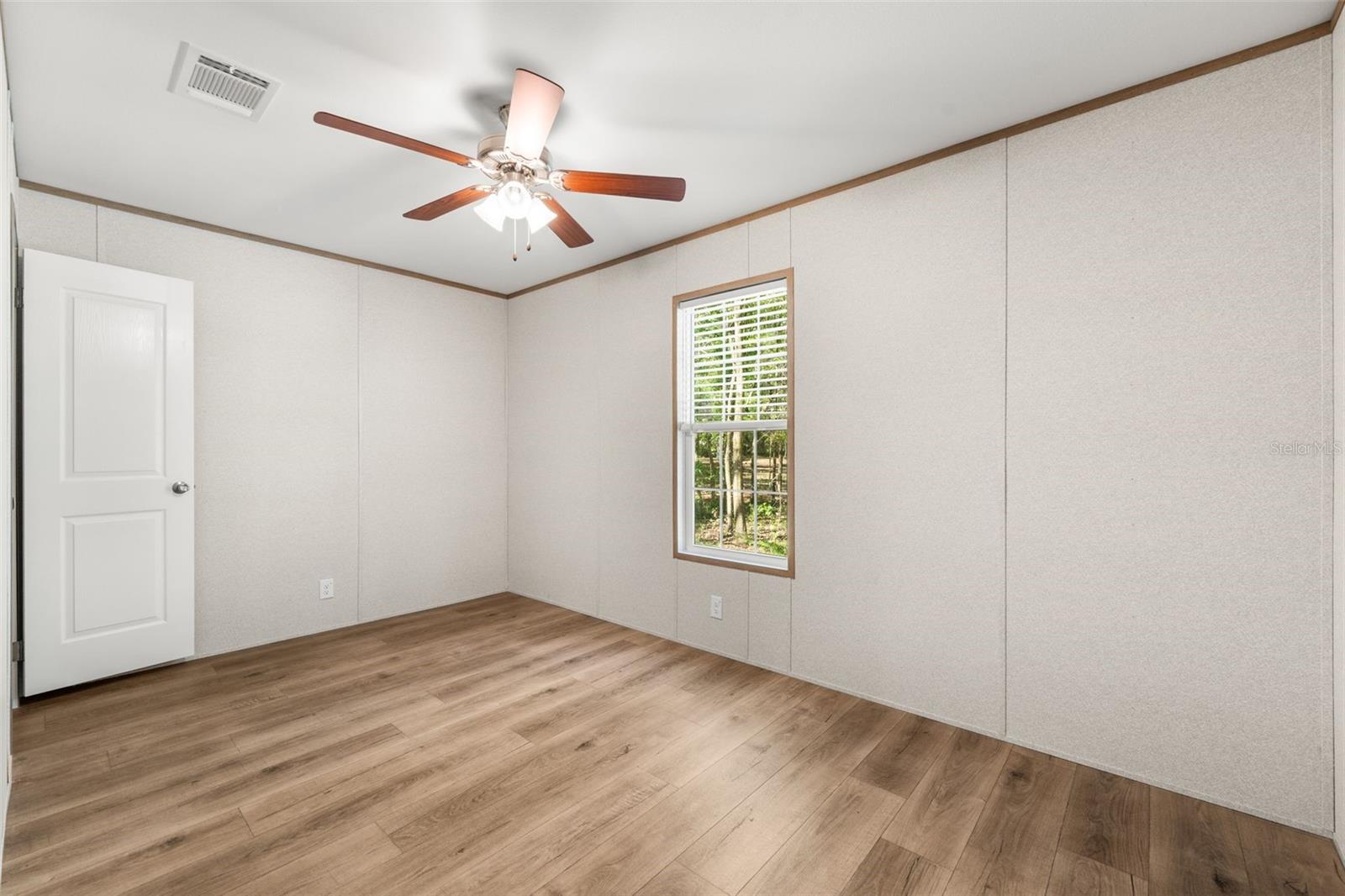 UNIVERSITY ESTATES - Residential