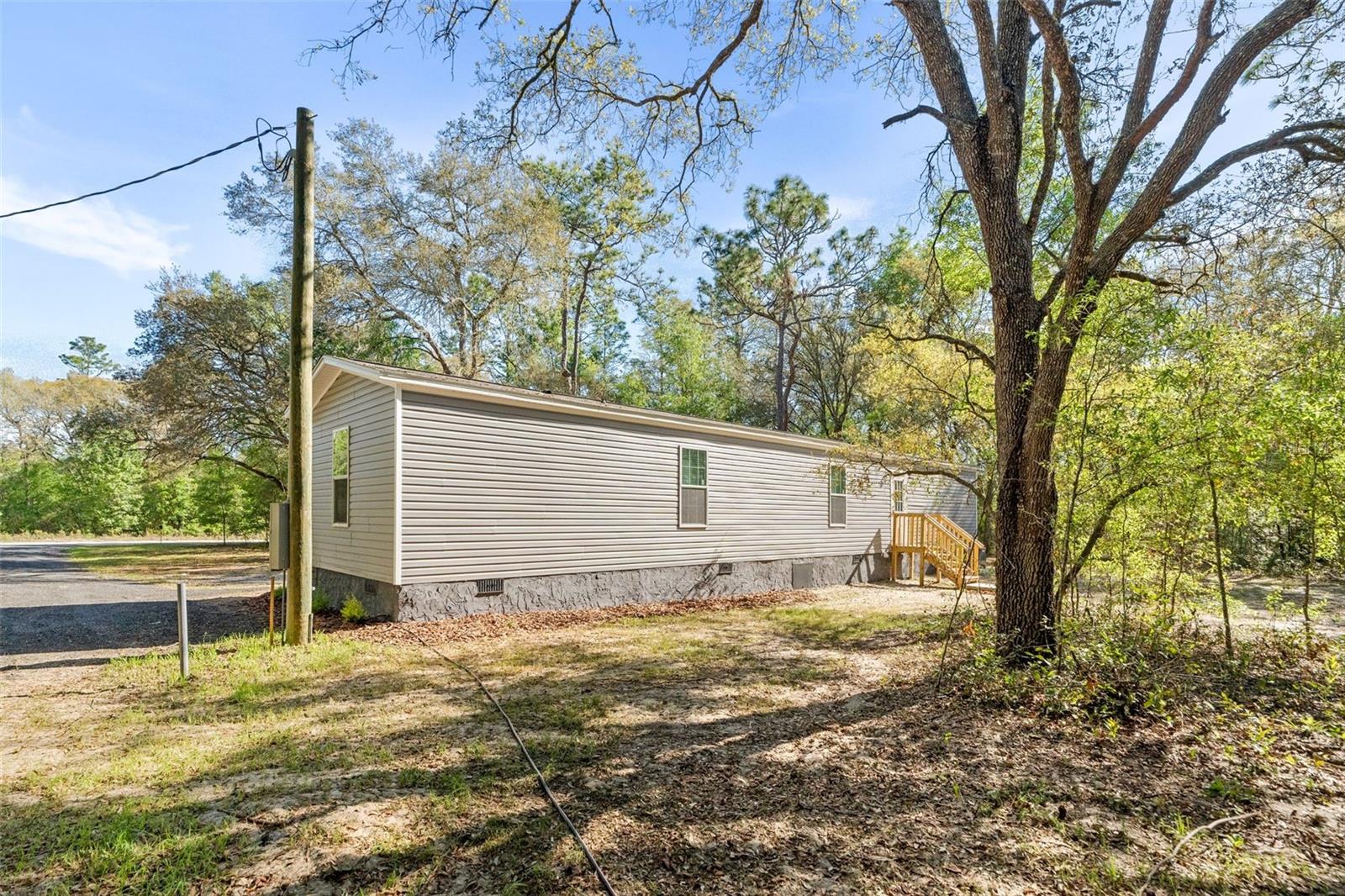 UNIVERSITY ESTATES - Residential