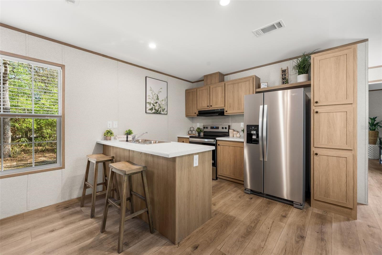 UNIVERSITY ESTATES - Residential