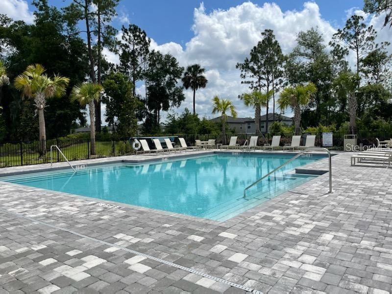 LINCOLN OAKS - Residential Lease