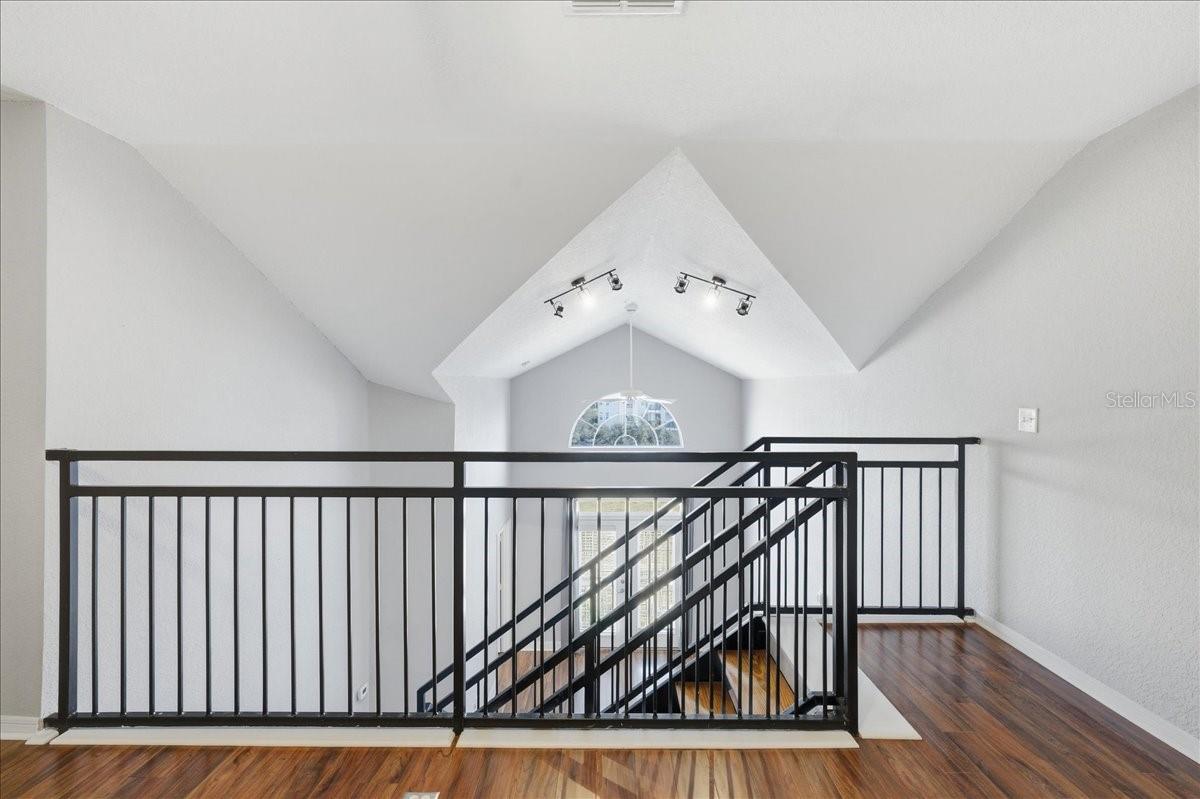 VILLA SONOMA AT INTERNATIONAL - Residential