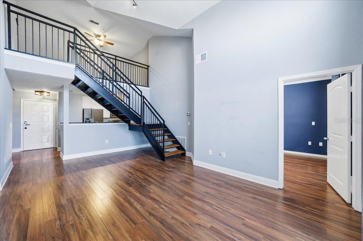 VILLA SONOMA AT INTERNATIONAL - Residential