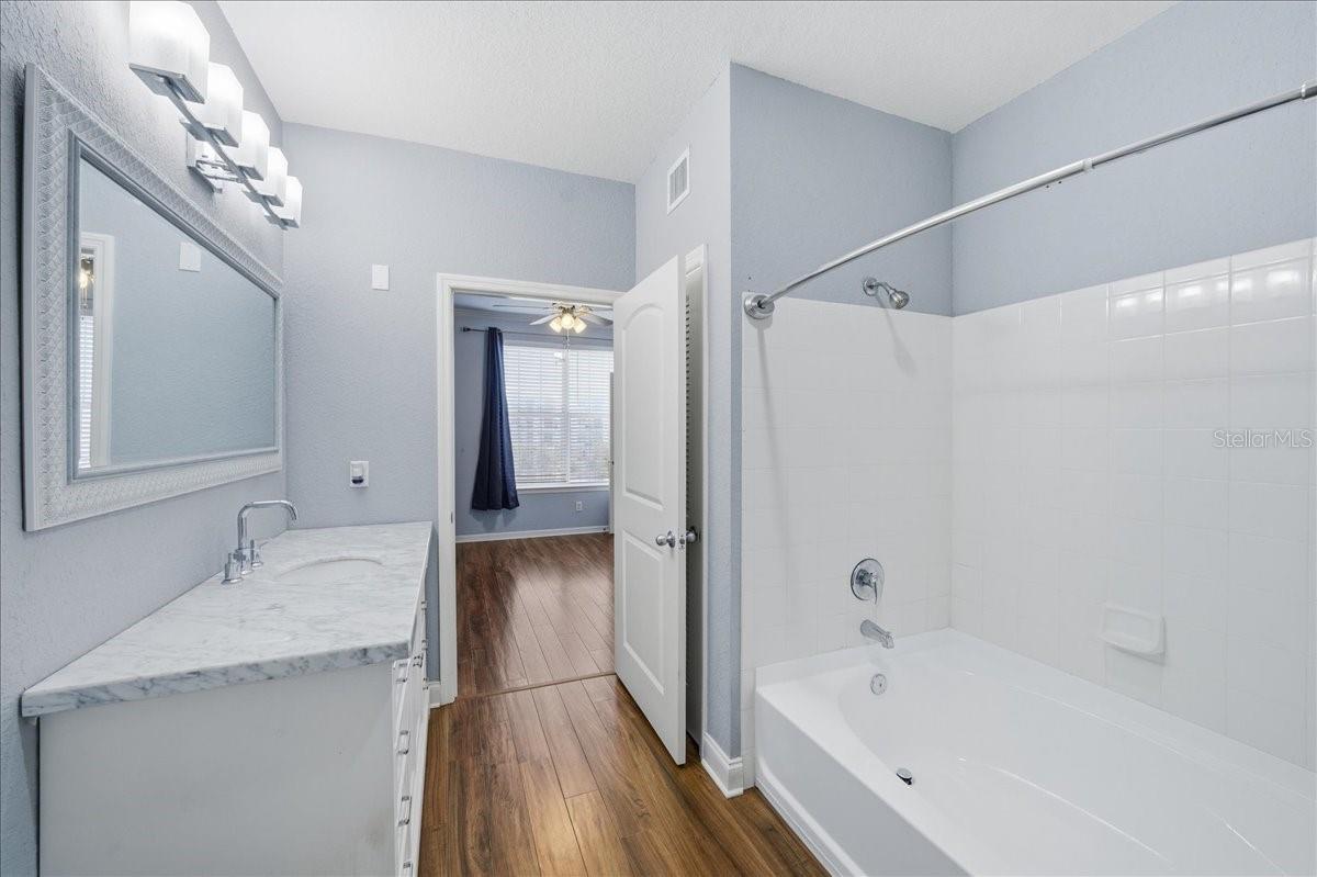 VILLA SONOMA AT INTERNATIONAL - Residential