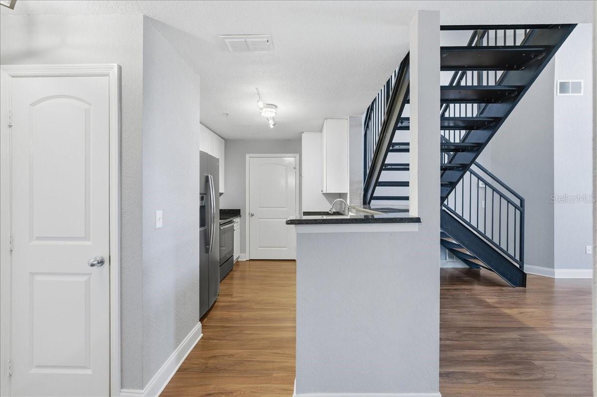 VILLA SONOMA AT INTERNATIONAL - Residential