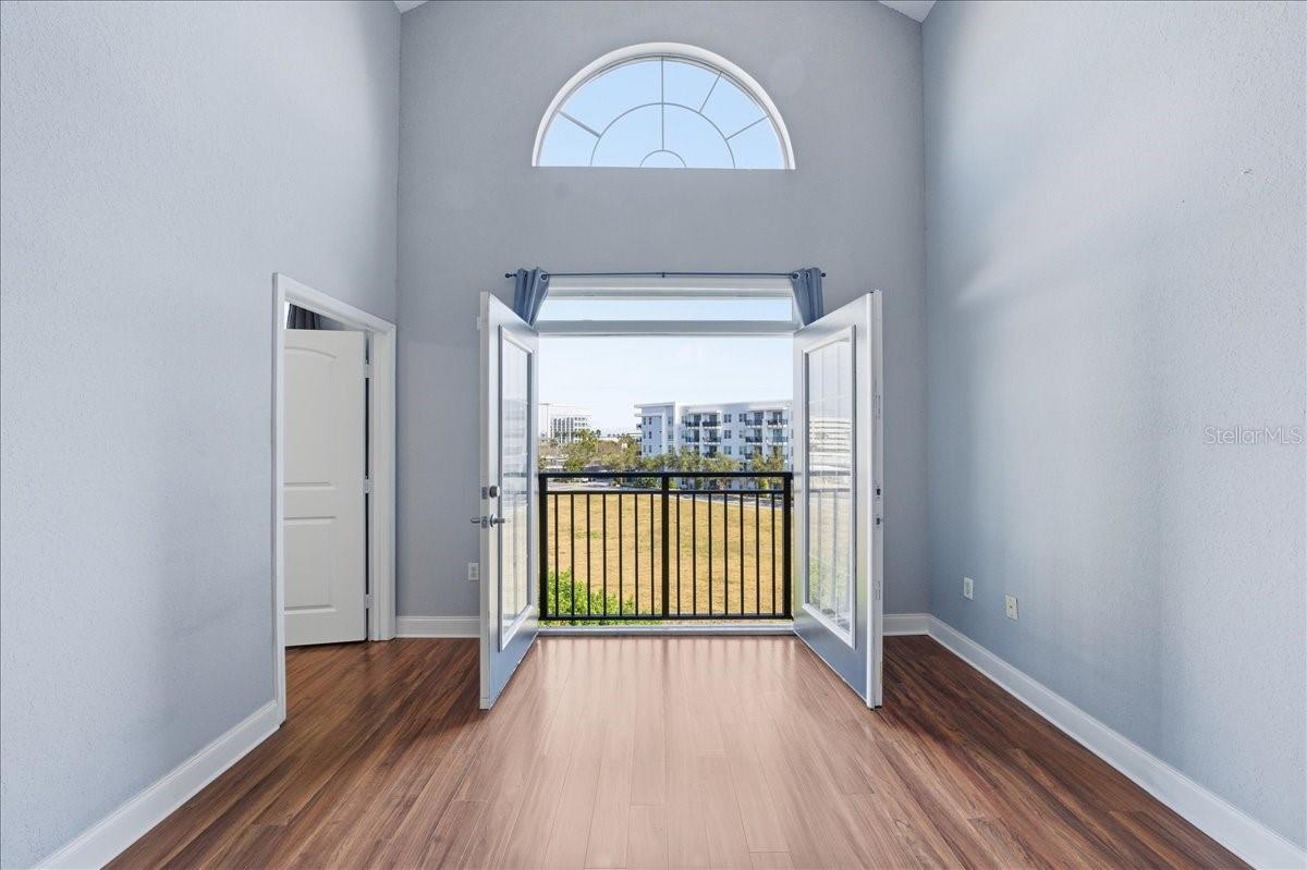 VILLA SONOMA AT INTERNATIONAL - Residential