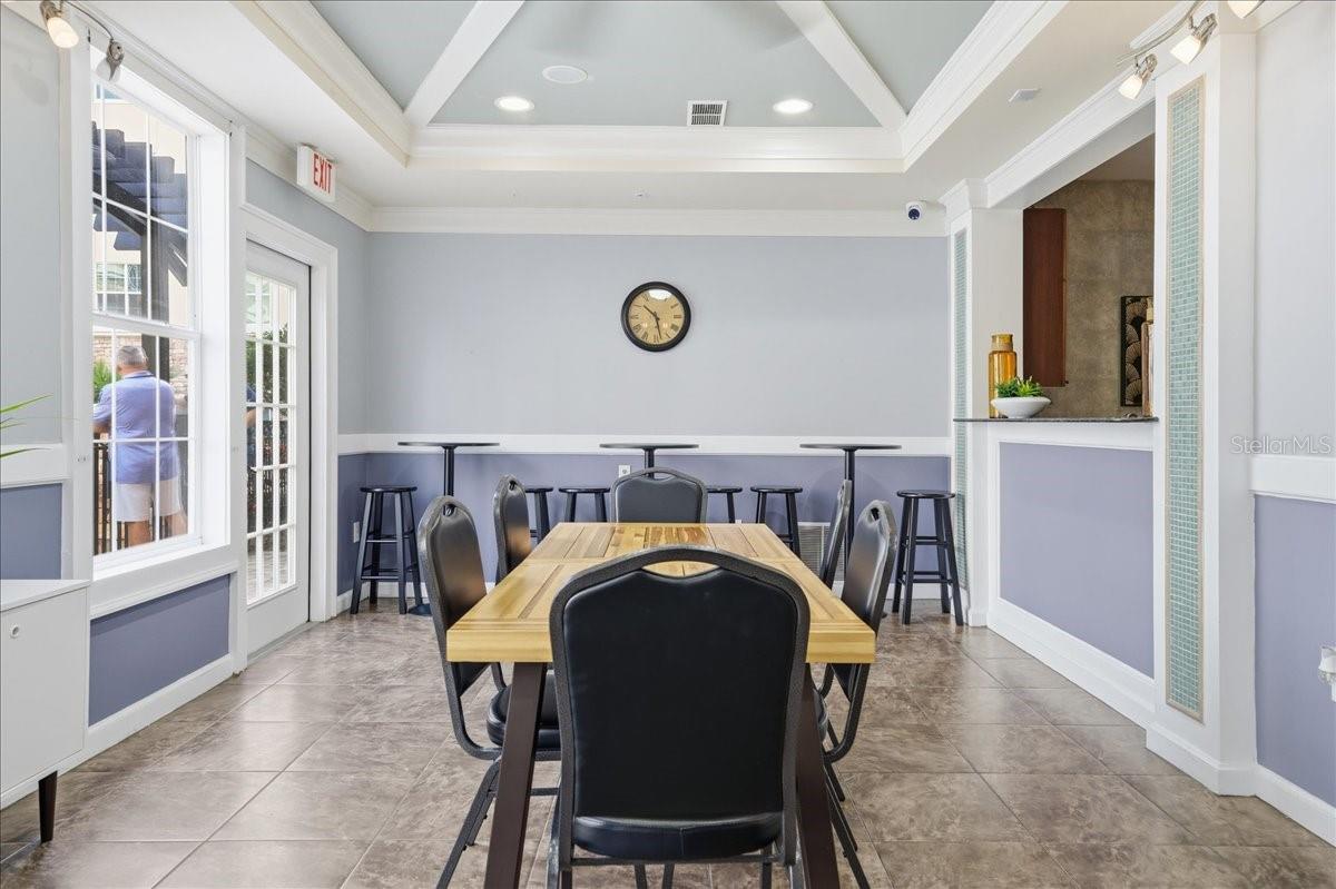 VILLA SONOMA AT INTERNATIONAL - Residential