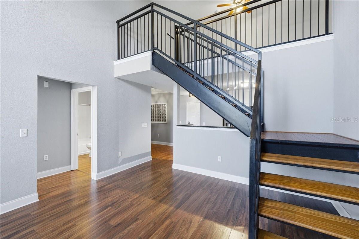 VILLA SONOMA AT INTERNATIONAL - Residential