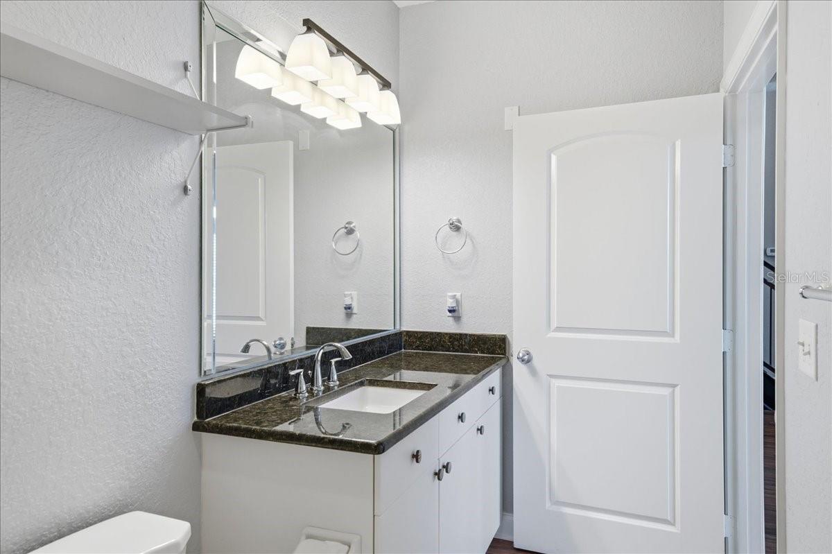 VILLA SONOMA AT INTERNATIONAL - Residential