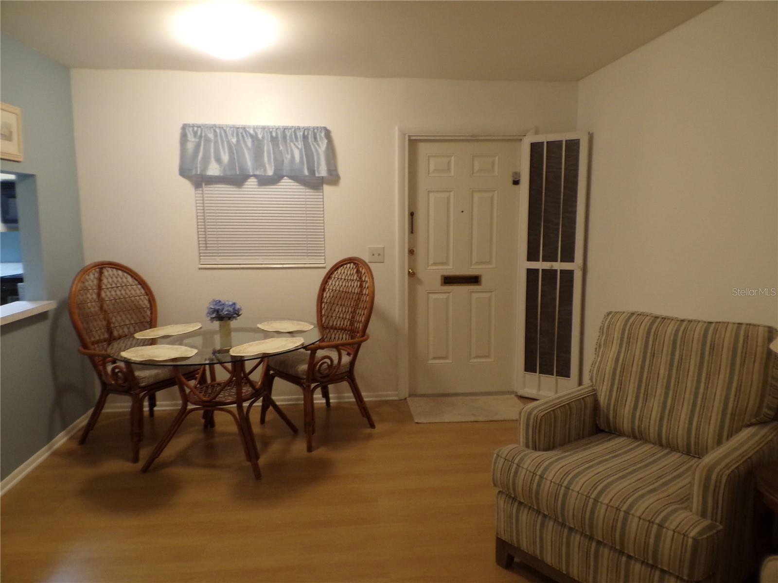 PARKWAY VILLAS - Residential