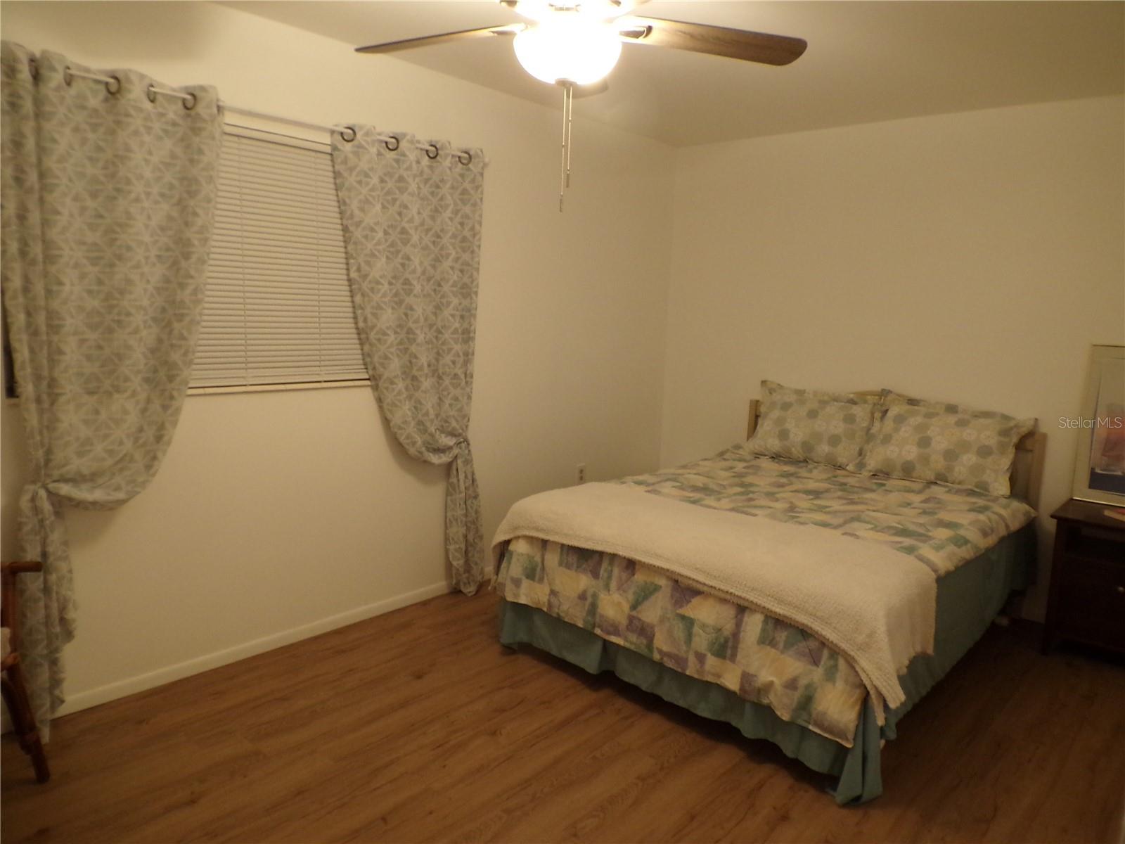 PARKWAY VILLAS - Residential