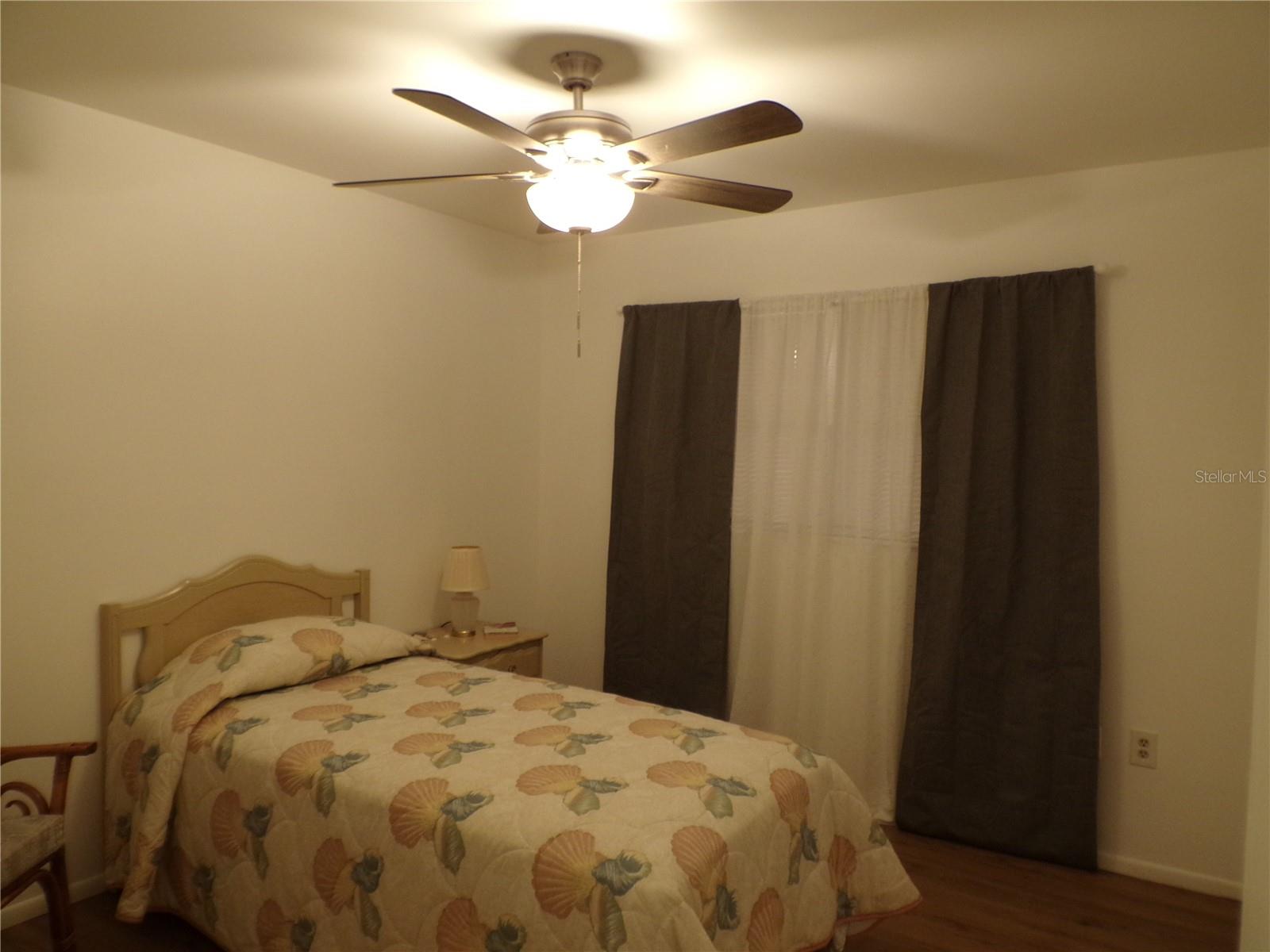 PARKWAY VILLAS - Residential