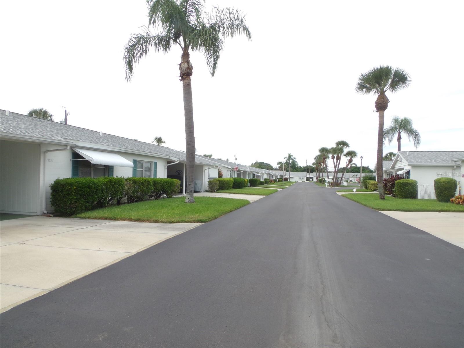 PARKWAY VILLAS - Residential
