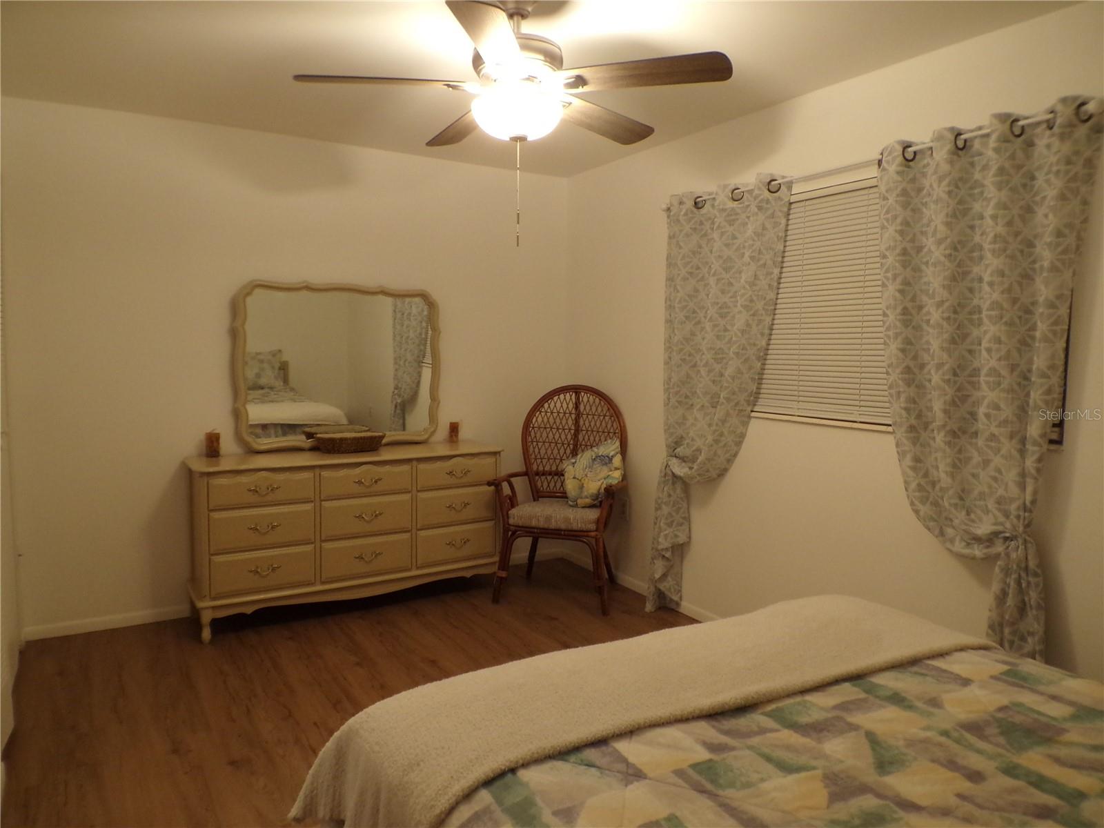 PARKWAY VILLAS - Residential