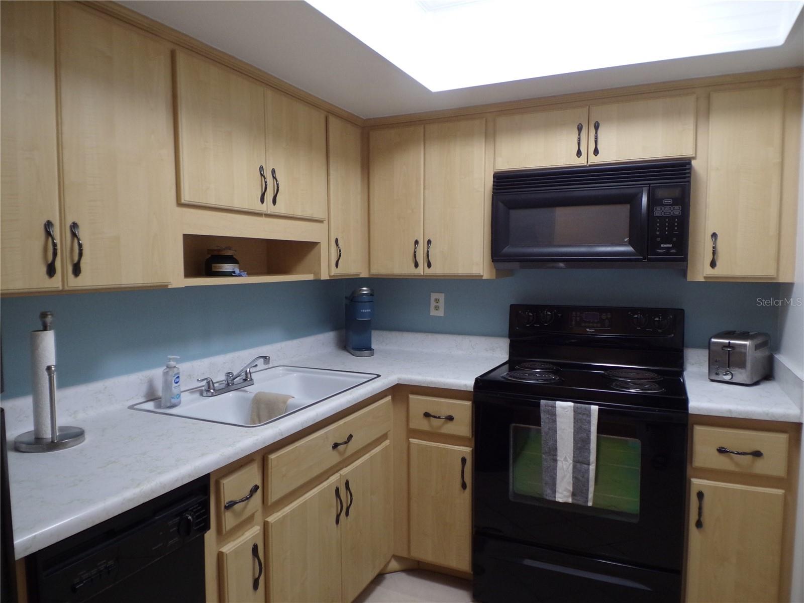 PARKWAY VILLAS - Residential