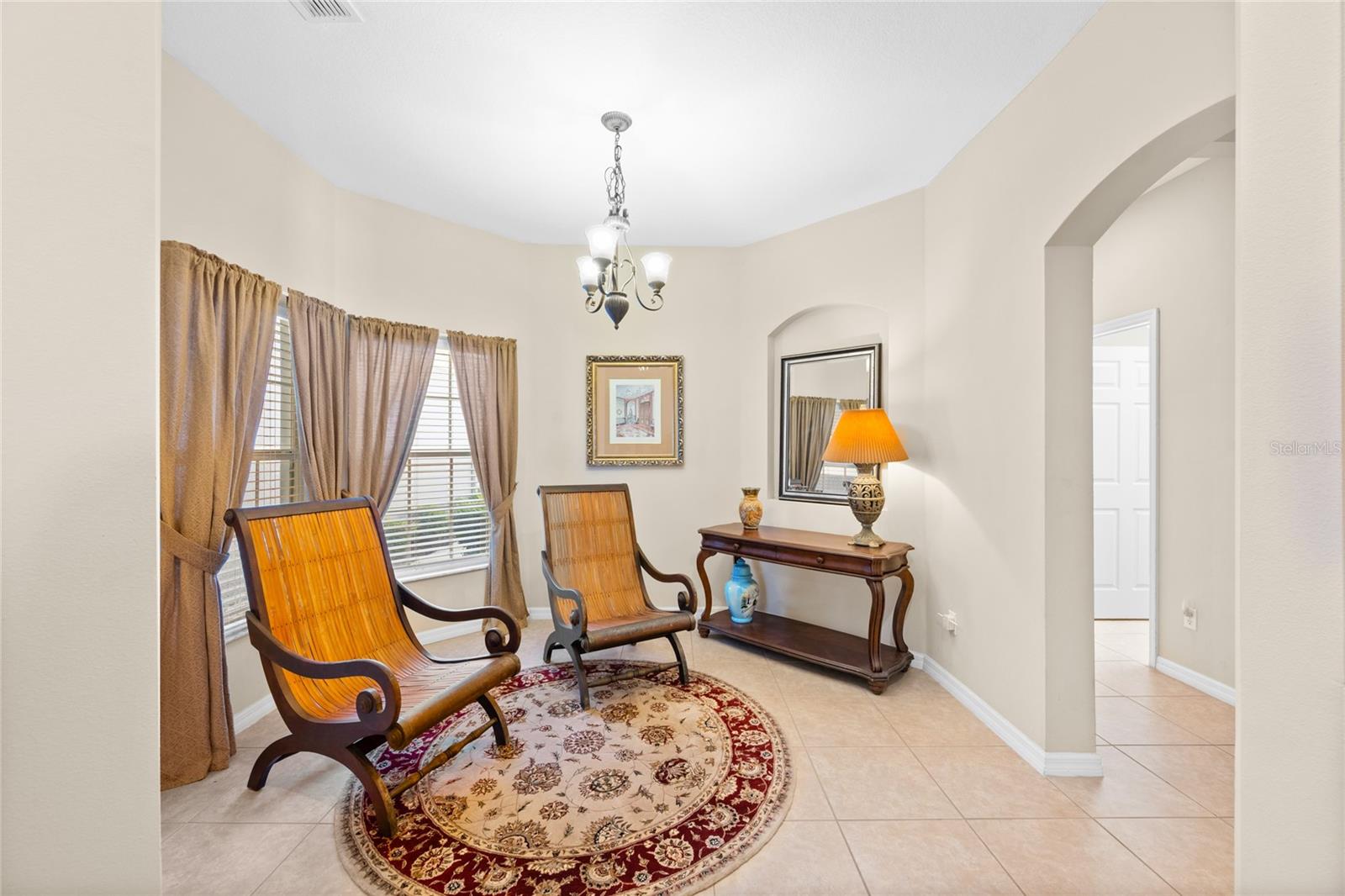 1562 TRAVERTINE TERRACE