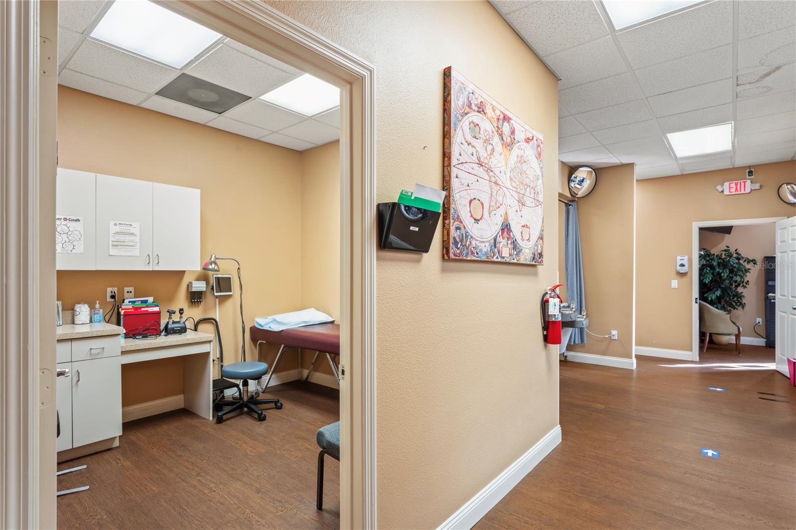 SPRING HILL UNIT 17 - Commercial Sale