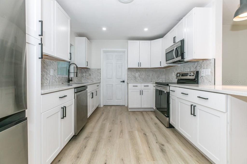 EASTBROOK SUB UNIT 06 2ND REP - Residential