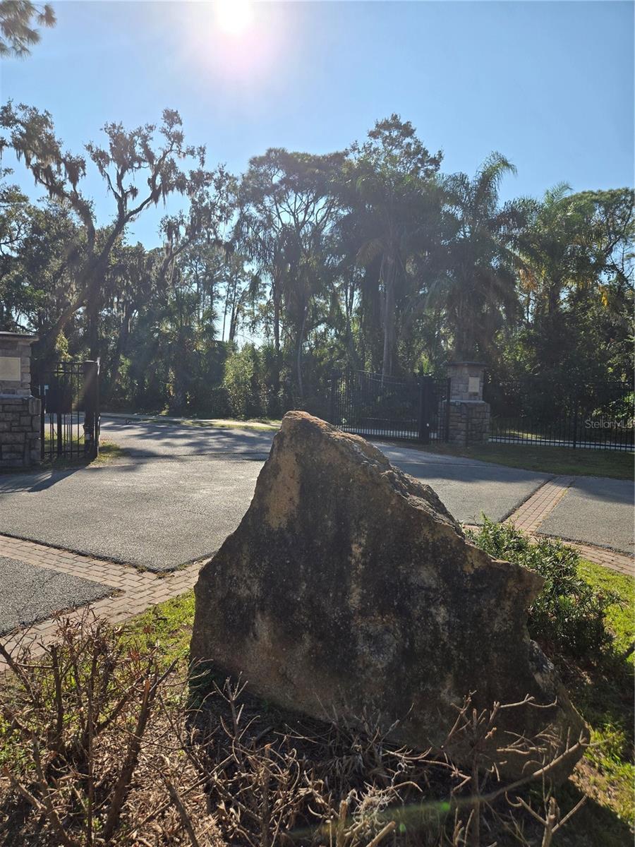 DESOTO LAKES COUNTRY CLUB COLONY 5 - Residential