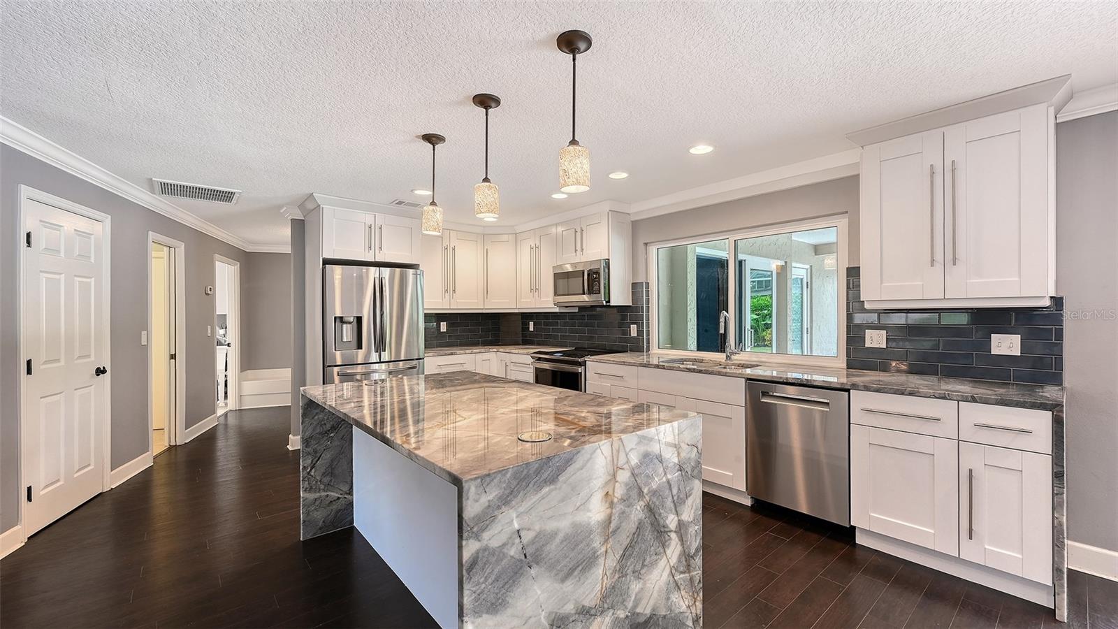 DESOTO LAKES COUNTRY CLUB COLONY 5 - Residential