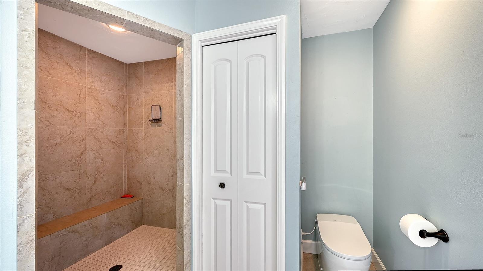 DESOTO LAKES COUNTRY CLUB COLONY 5 - Residential