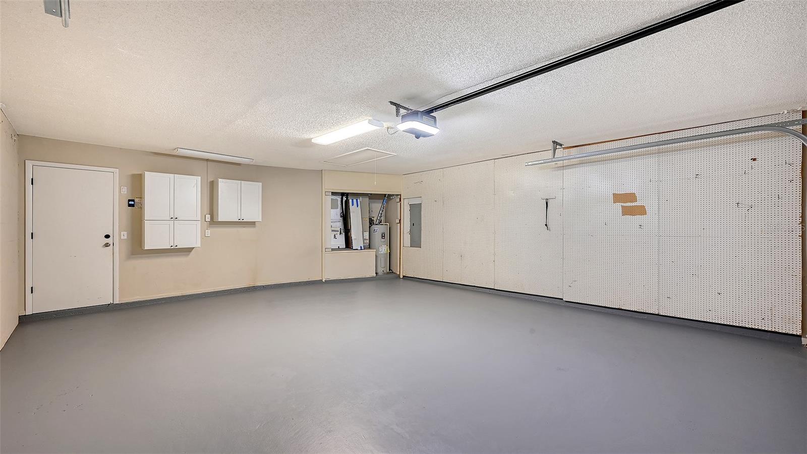 DESOTO LAKES COUNTRY CLUB COLONY 5 - Residential