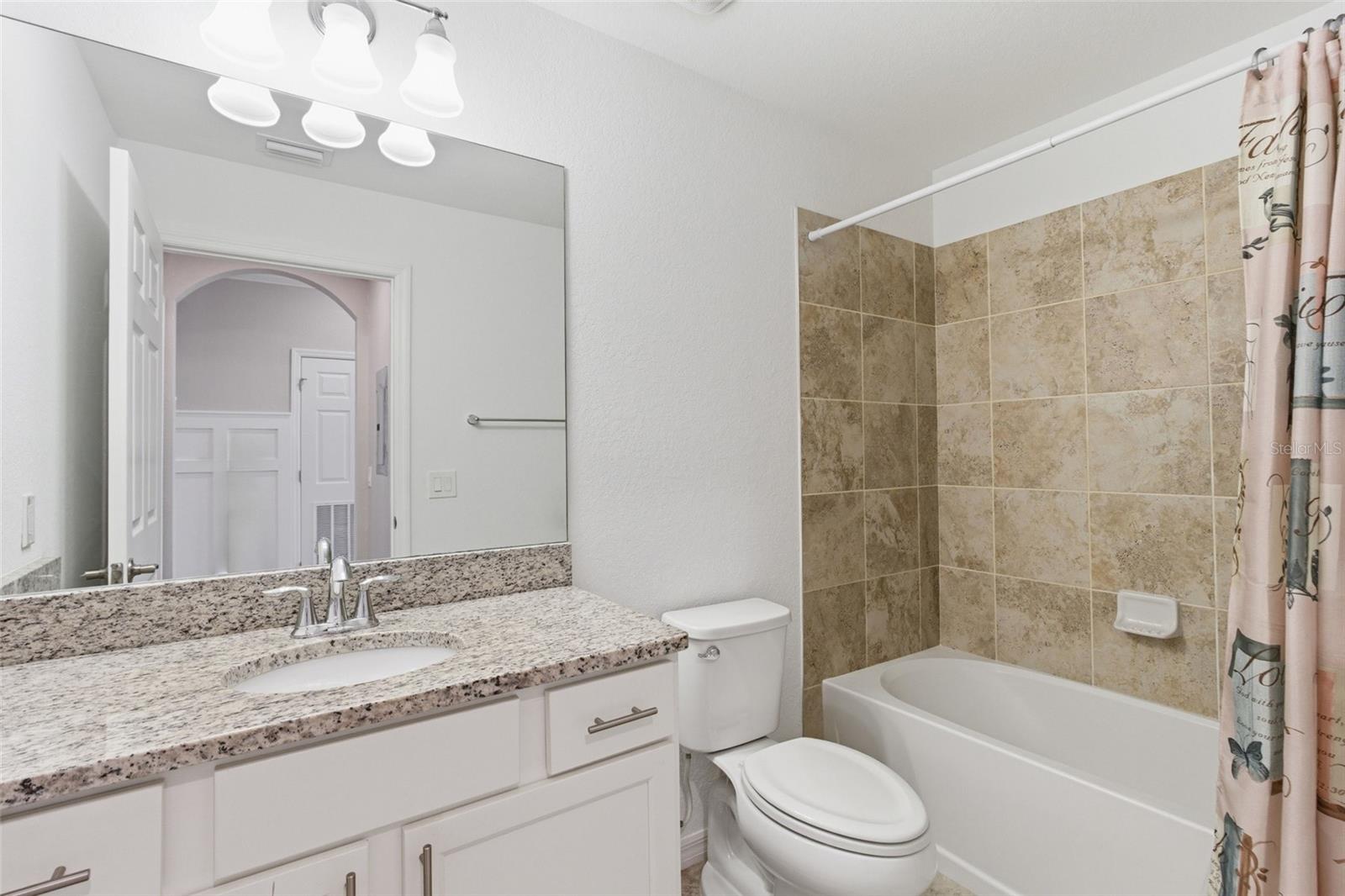 THL 002 0002 0237 TERRACE I AT HERITAGE LANDING PH - Residential