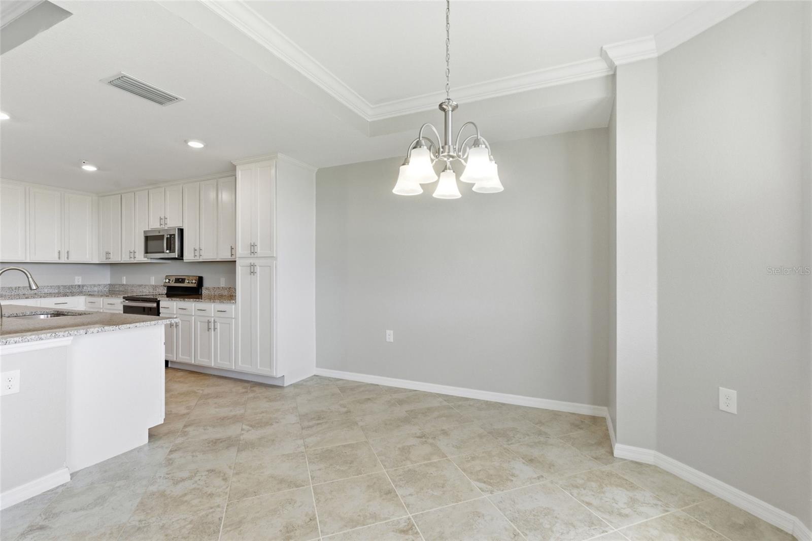 THL 002 0002 0237 TERRACE I AT HERITAGE LANDING PH - Residential