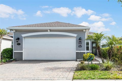 A home in DELAND