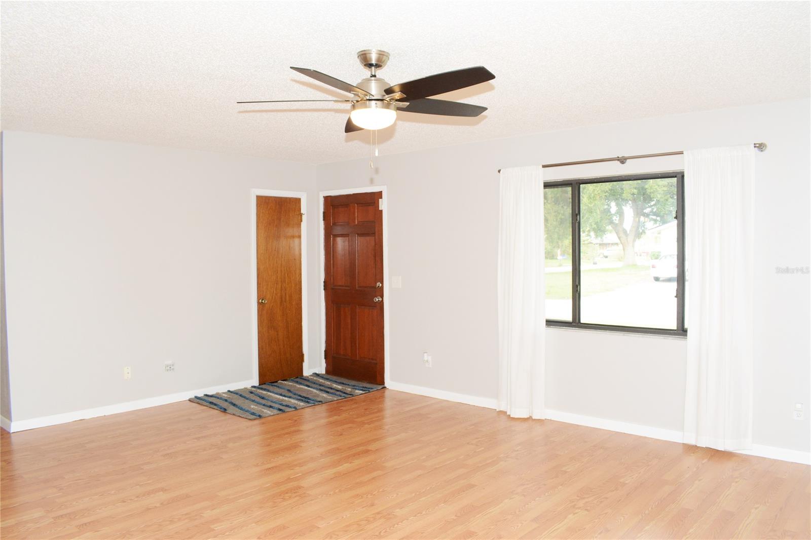 Florida Shores 01 - Residential