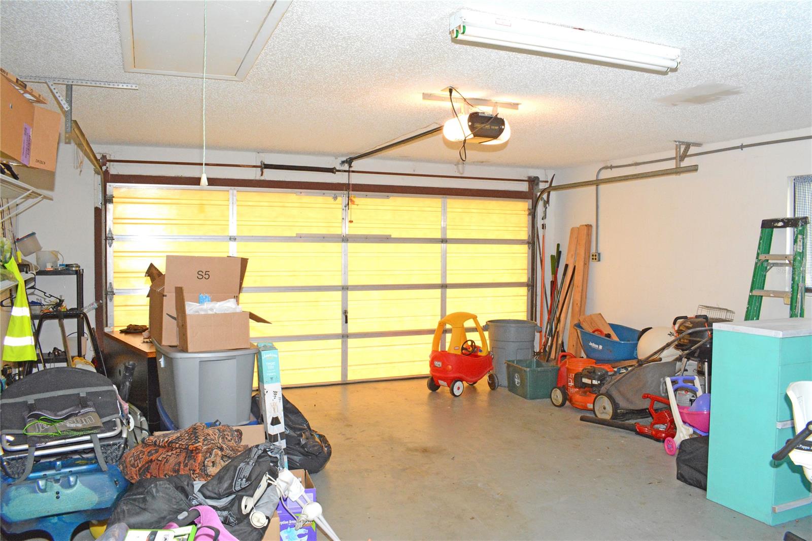 Florida Shores 01 - Residential